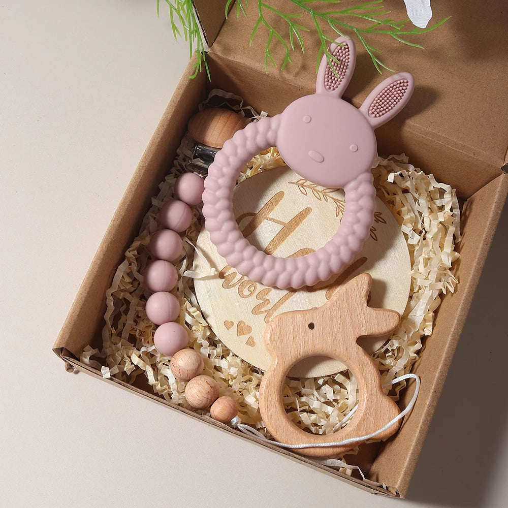 Conjunto de presente para bebê recém-nascido, mordedor de coelho de silicone, chocalho de coelho de madeira, adereços para fotografia