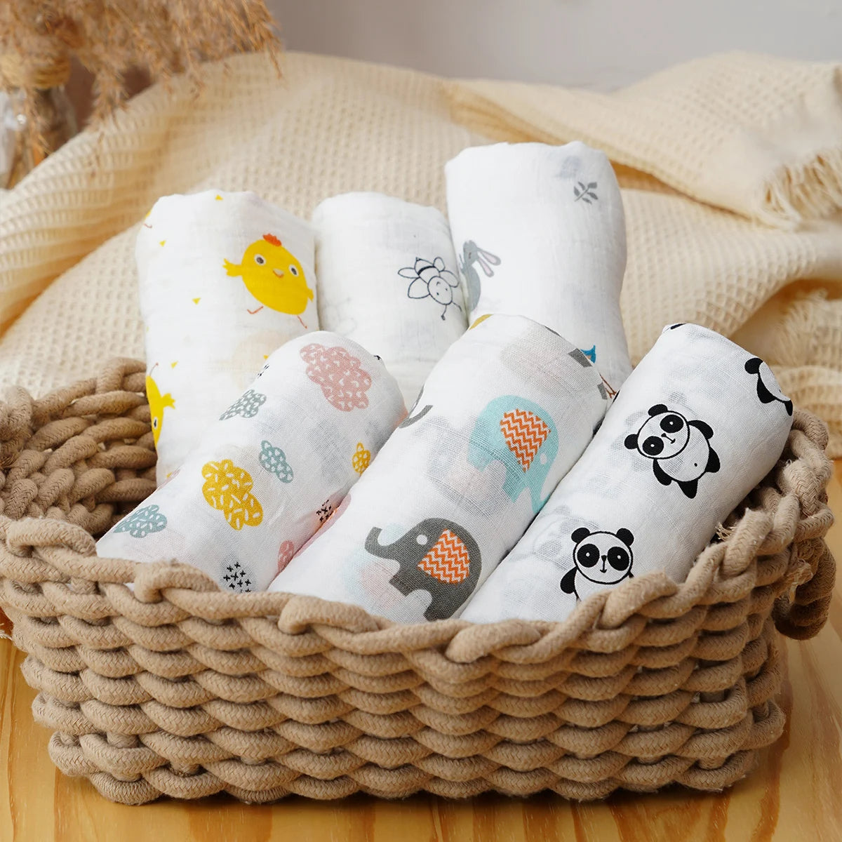 HappyFlute 120*110 CM Pele Frindly Swaddle Super Macio Fibra de Algodão Estampa de Desenhos Animados Confortável Cobertor de Bebê Envoltório