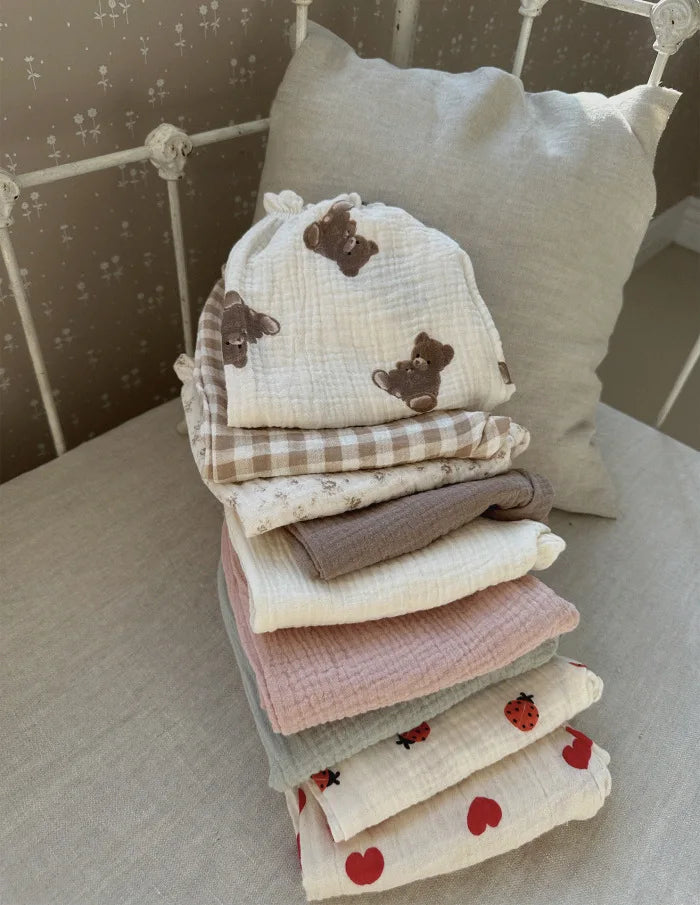 Calças de bebê de algodão orgânico recém-nascidos outono primavera verão inverno bonito impressão macia musselina roupas calças pantalons capris