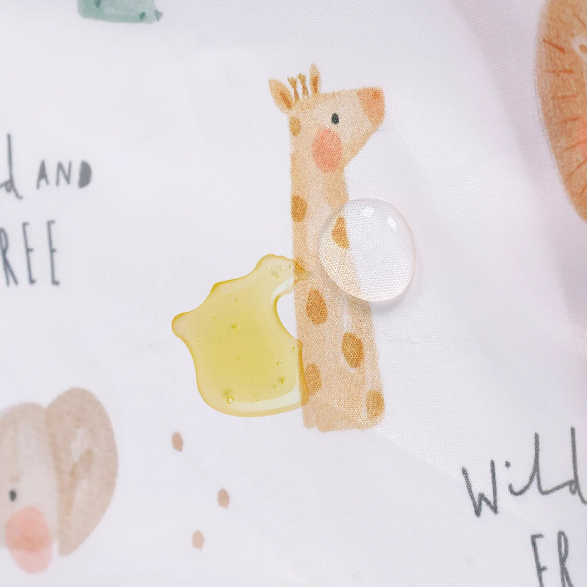HappyFlute Nova peça única com bolso à prova d'água estampa de desenho animado sem mangas design de gancho e laço multifuncional uso babador de bebê